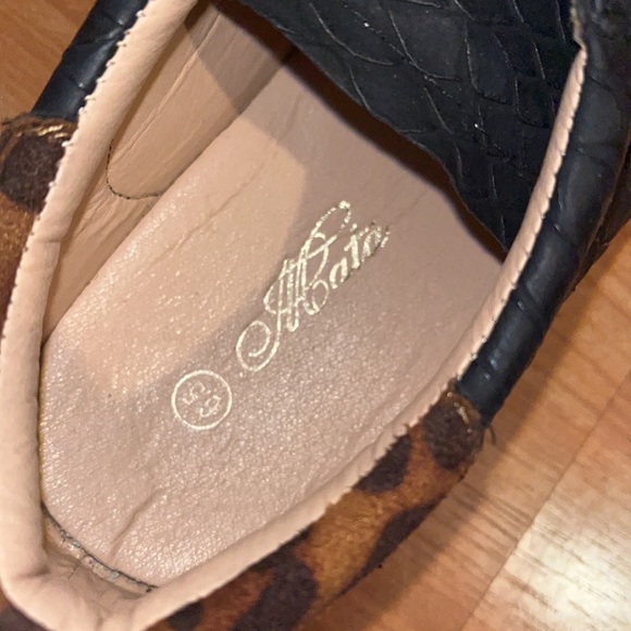 Shoes - Picture 2 of 3